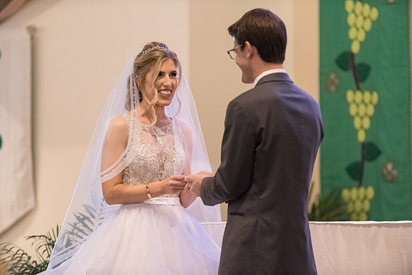 holy-family-church-and-stoneybrook-west-wedding-maria-and-brad 1577-Edit