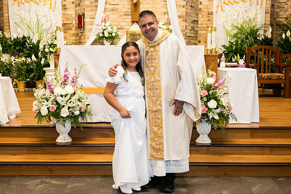 St Francis First Communion May 3 0093