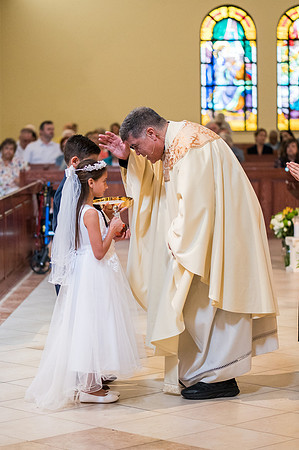 St James First Communion April 26 0075