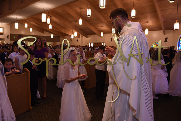 Holy-Family-First-Communion-April-29 2207